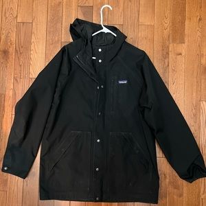 Patagonia Men’s Better Sweater 3 in 1 Parka Black Large. PARKA ONLY.
